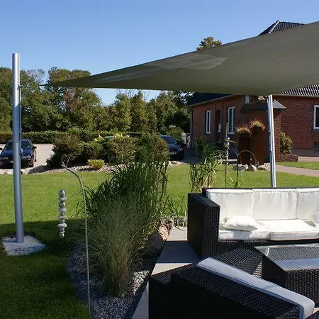 Haus-nr-2 Semesterbostad