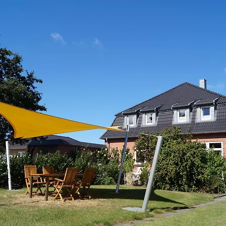 Haus-nr-2 Semesterbostad